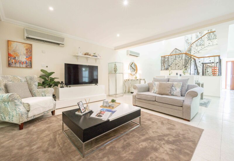 3-Bedroom Villa with Study